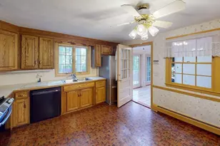 22 Ranlett Ln, Billerica, MA 01821 - Photo 7