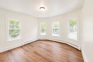 152 Spruce St, Watertown, MA 02472 - Photo 5