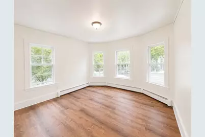 152 Spruce St #1, Watertown, MA 02472 - Photo 5