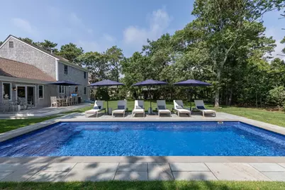21 Vickers Street, Edgartown, MA 02539 - Photo 35