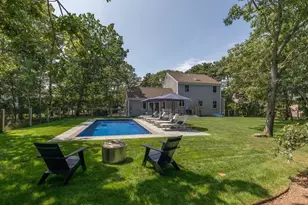 21 Vickers St, Edgartown, MA 02539 - Photo 7