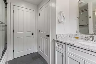 21 Vickers St, Edgartown, MA 02539 - Photo 23