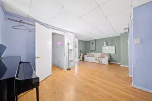 3 Round Hill St, Boston, MA 02130 - Photo 17
