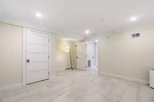 20 Tufts St, Cambridge, MA 02139 - Photo 25
