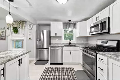 81 Beech St, New Bedford, MA 02740 - Photo 9