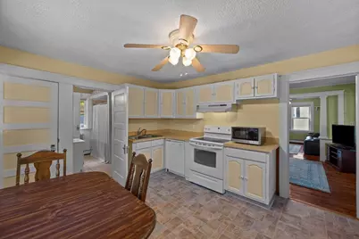 10 Tilbury St, Worcester, MA 01603 - Photo 9