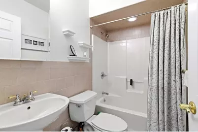 200 Roger Williams Ave #205, East Providence, RI 02916 - Photo 21