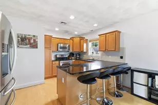 200 Roger Williams Ave, East Providence, RI 02916 - Photo 5