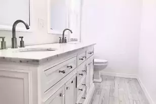 24 Windham St, Worcester, MA 01610 - Photo 9