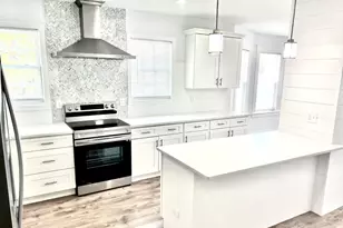 24 Windham St, Worcester, MA 01610 - Photo 1
