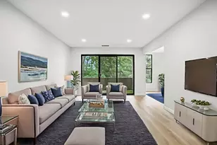 2 Shrewsbury Green Dr, Shrewsbury, MA 01545 - Photo 5