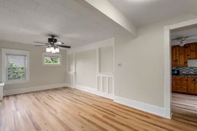 45 Janet St #1, West Springfield, MA 01089 - Photo 3