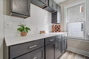 615 White St, Springfield, MA 01108 - Photo 11