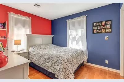 10 Birch Rd, Natick, MA 01760 - Photo 17