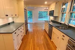 41 Locust Ave, Lexington, MA 02421 - Photo 3