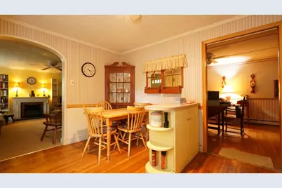 351 Towne St, North Attleboro, MA 02760 - Photo 5