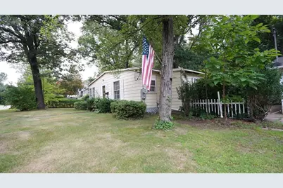 351 Towne St, North Attleboro, MA 02760 - Photo 3