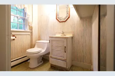 351 Towne St, North Attleboro, MA 02760 - Photo 19