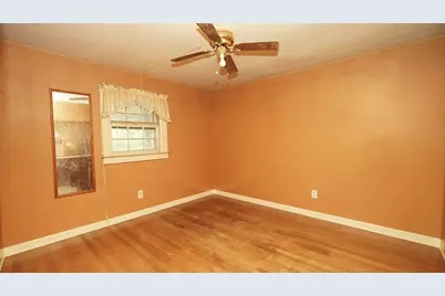 351 Towne St, North Attleboro, MA 02760 - Photo 13