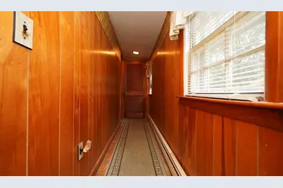 351 Towne St, North Attleboro, MA 02760 - Photo 15