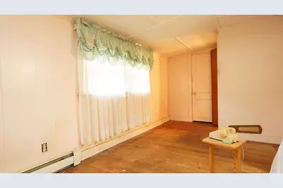 351 Towne St, North Attleboro, MA 02760 - Photo 17