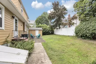 20 Paragon Rd, Boston, MA 02132 - Photo 31