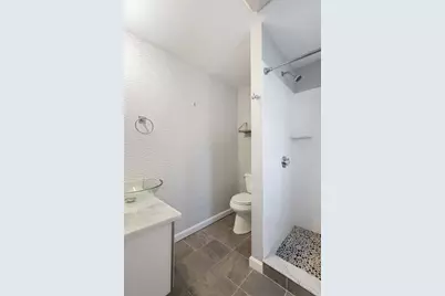 353 Sumner St #2, Boston, MA 02128 - Photo 9