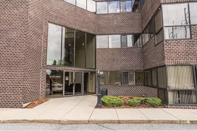 1 Olde North Rd #302-303, Chelmsford, MA 01824 - Photo 5