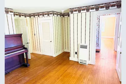1344 Barre Rd, New Braintree, MA 01531 - Photo 25