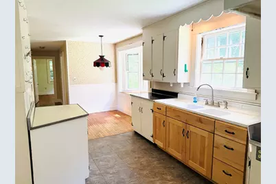 1344 Barre Rd, New Braintree, MA 01531 - Photo 17