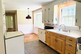 1344 Barre Rd, New Braintree, MA 01531 - Photo 17