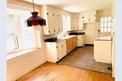 1344 Barre Rd, New Braintree, MA 01531 - Photo 21