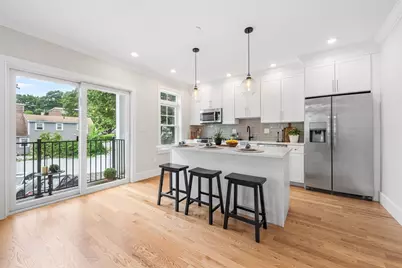 315 College Farm Rd #6, Waltham, MA 02451 - Photo 5
