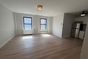 140 Chestnut St, Springfield, MA 01103 - Photo 1