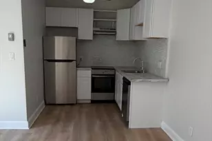 140 Chestnut St, Springfield, MA 01103 - Photo 3