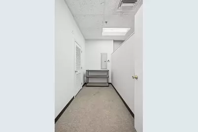 20 Central St #106, Salem, MA 01970 - Photo 11