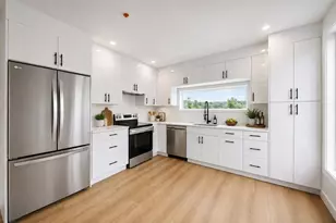 4164 Washington St, Boston, MA 02131 - Photo 19