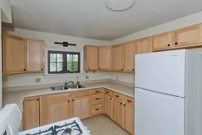 57 Woods #1, Holyoke, MA 01040 - Photo 9