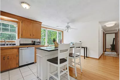 64 Park Street, Pepperell, MA 01463 - Photo 11