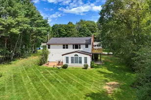 64 Park St, Pepperell, MA 01463 - Photo 3