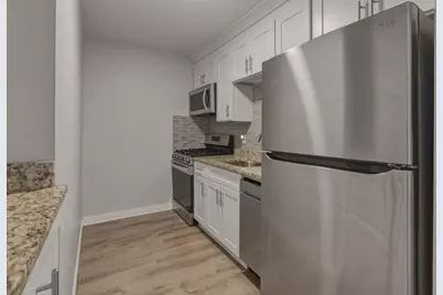 800 Hyde Park Ave #15, Boston, MA 02136 - Photo 9