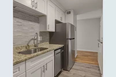 800 Hyde Park Ave #15, Boston, MA 02136 - Photo 11