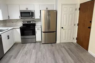 229 Vernon St, Worcester, MA 01607 - Photo 7
