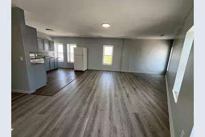 1263-1265 Pleasant St #8, Fall River, MA 02723 - Photo 3