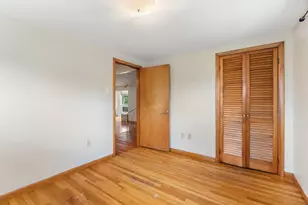 42 Marlboro St, Worcester, MA 01604 - Photo 11