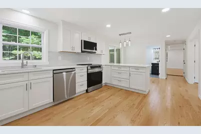 12 White Ave, Concord, MA 01742 - Photo 3