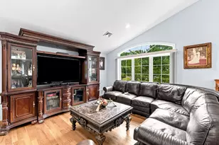 1298 Rebecca Rd, Dighton, MA 02764 - Photo 9