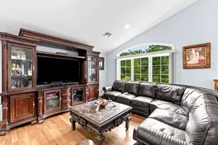 1298 Rebecca Rd, Dighton, MA 02764 - Photo 9