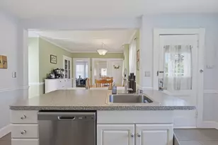 2 Dearborn Ave, Beverly, MA 01915 - Photo 23