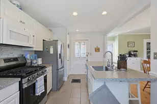 2 Dearborn Ave, Beverly, MA 01915 - Photo 25